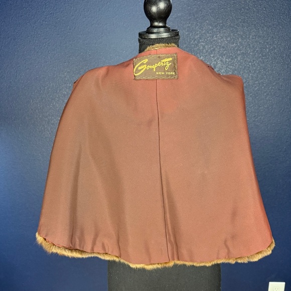 ✨VINTAGE✨ Russian Squirrel Fur Stole Capelet from famed furrier Gompertz - Picture 7 of 9